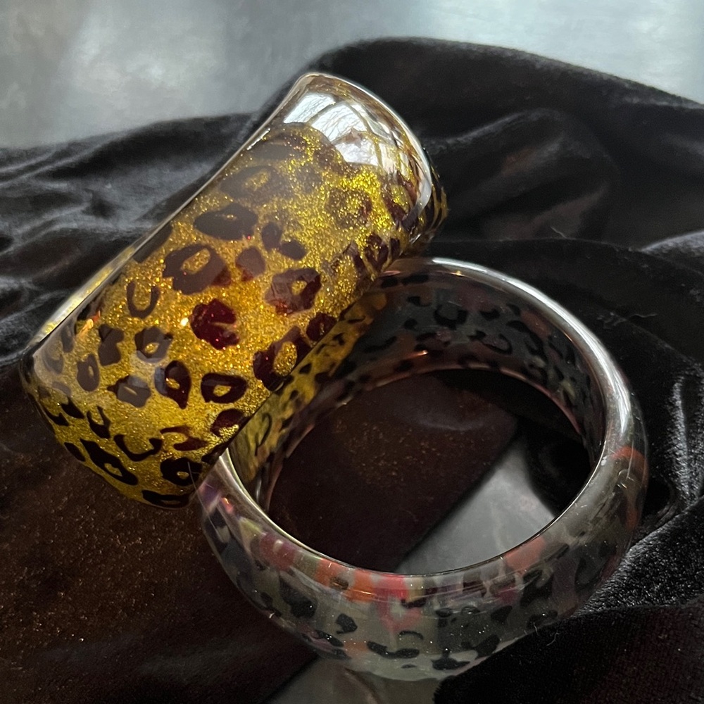 Leopard Print Bangle Set - Picture 3 of 3
